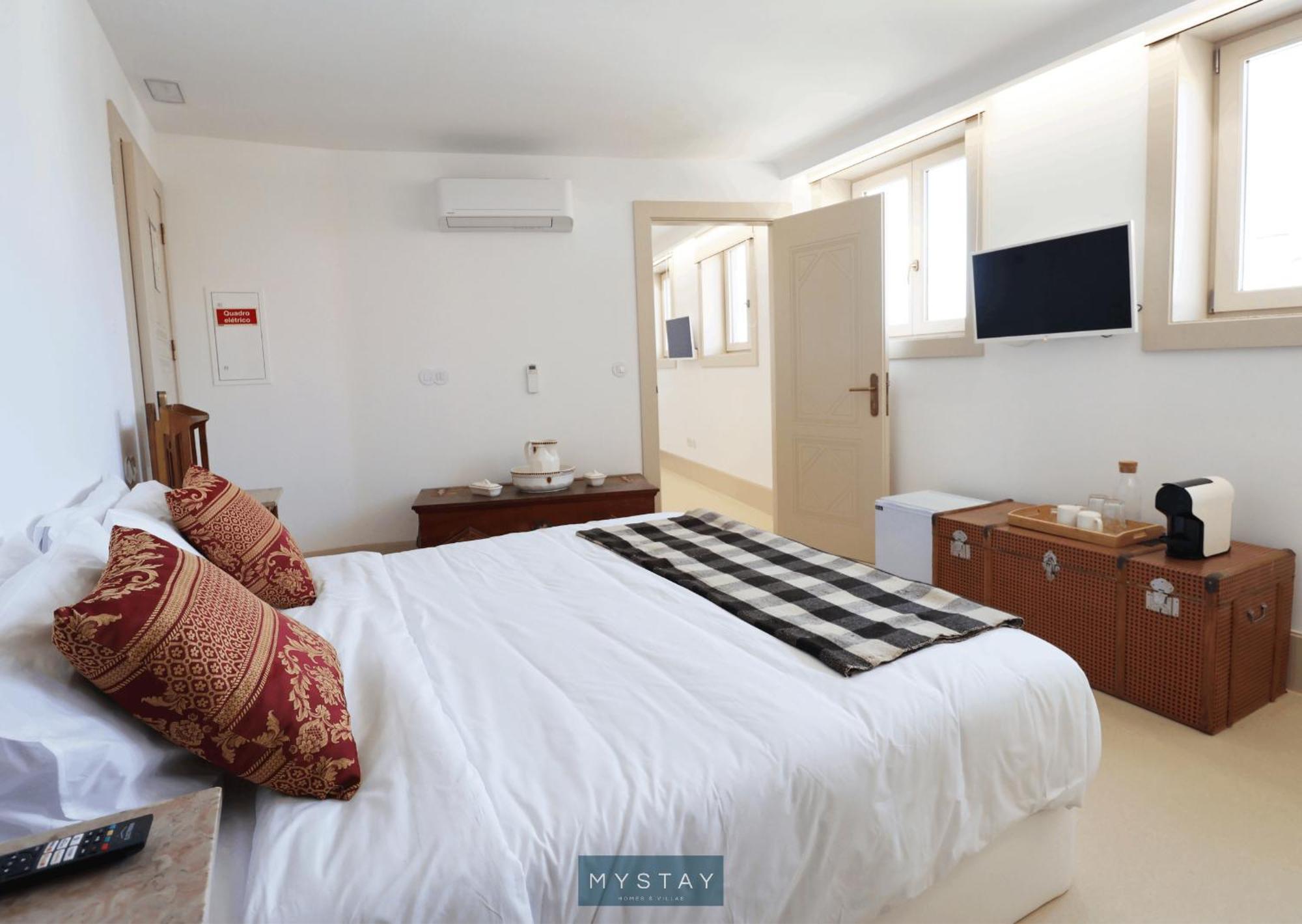 Mystay - Casa Matriz Sec XVI Penafiel Exterior photo