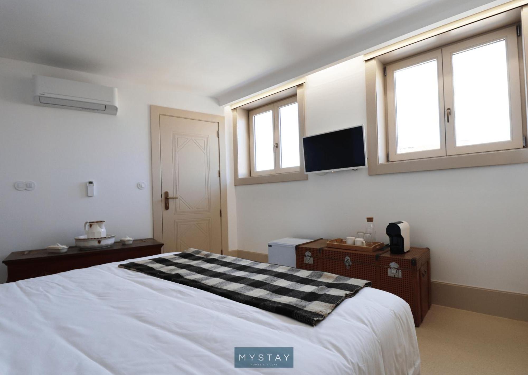 Mystay - Casa Matriz Sec XVI Penafiel Room photo